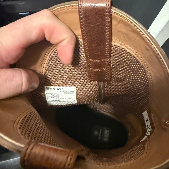 Ariat boots - Picture 3 of 3